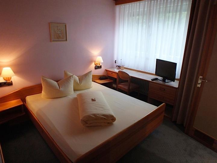 Achkarrer Krone Hotel Achkarren Quarto foto