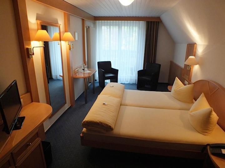 Achkarrer Krone Hotel Achkarren Quarto foto